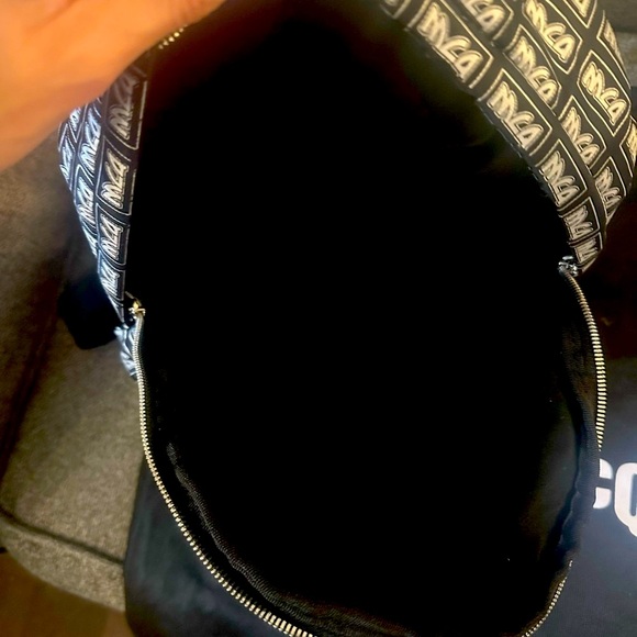 Black and White Geometric Pattern Backpack - Picture 2 of 4